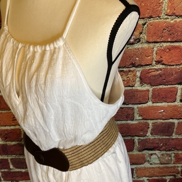 Le Château White Halter Dress with Belt Size XL - Picture 9 of 13